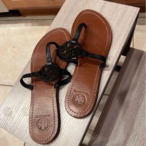 Tory Burch Mini Miller 8.5
